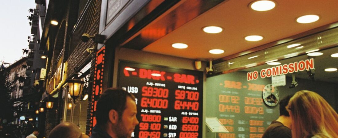 Complete SGD Currency Guide for Singapore City Centre 2026