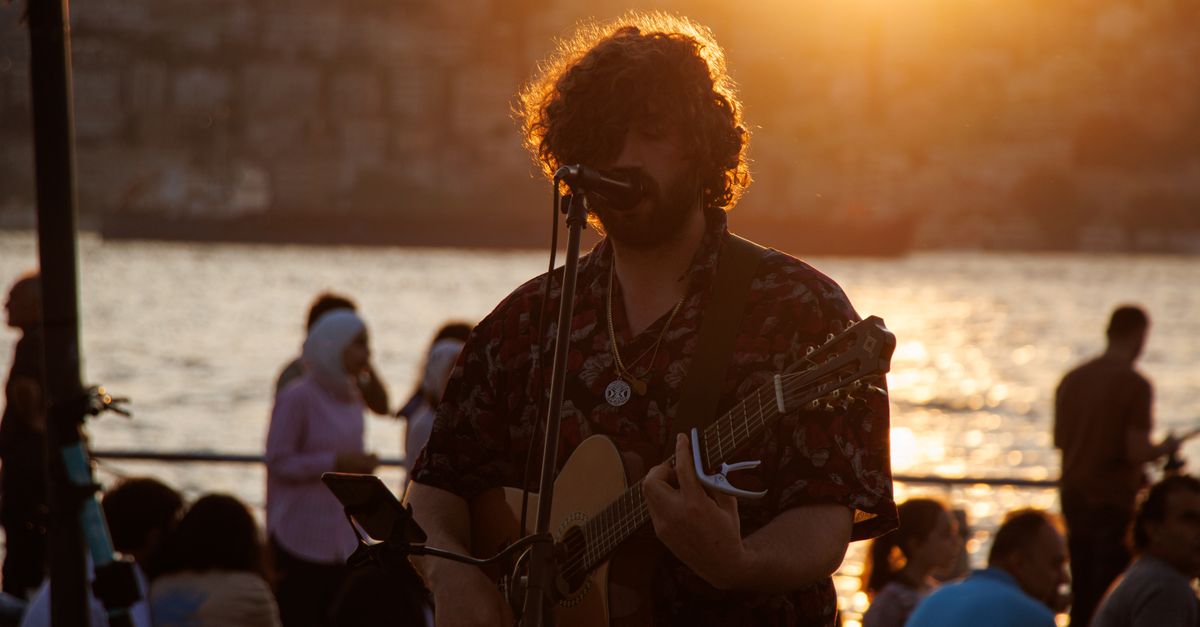 Top Acoustic Live Bands in Singapore City Centre: 2026 Official Guide
